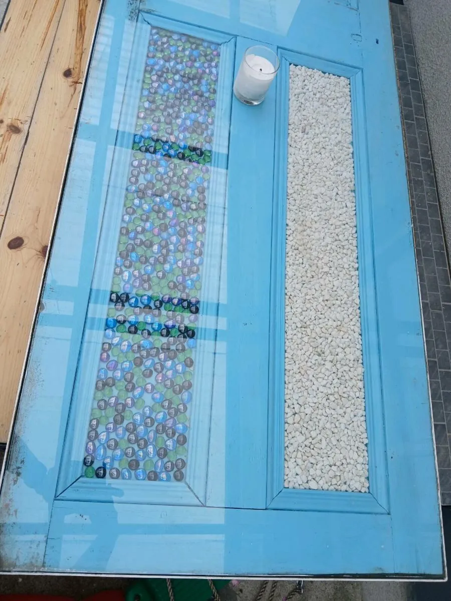 Garden furniture - Image 1