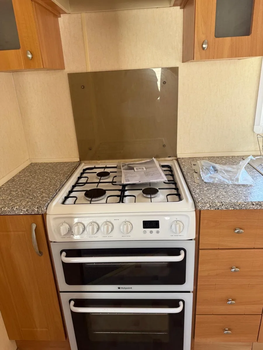 2 Bed Static Caravan - Image 3
