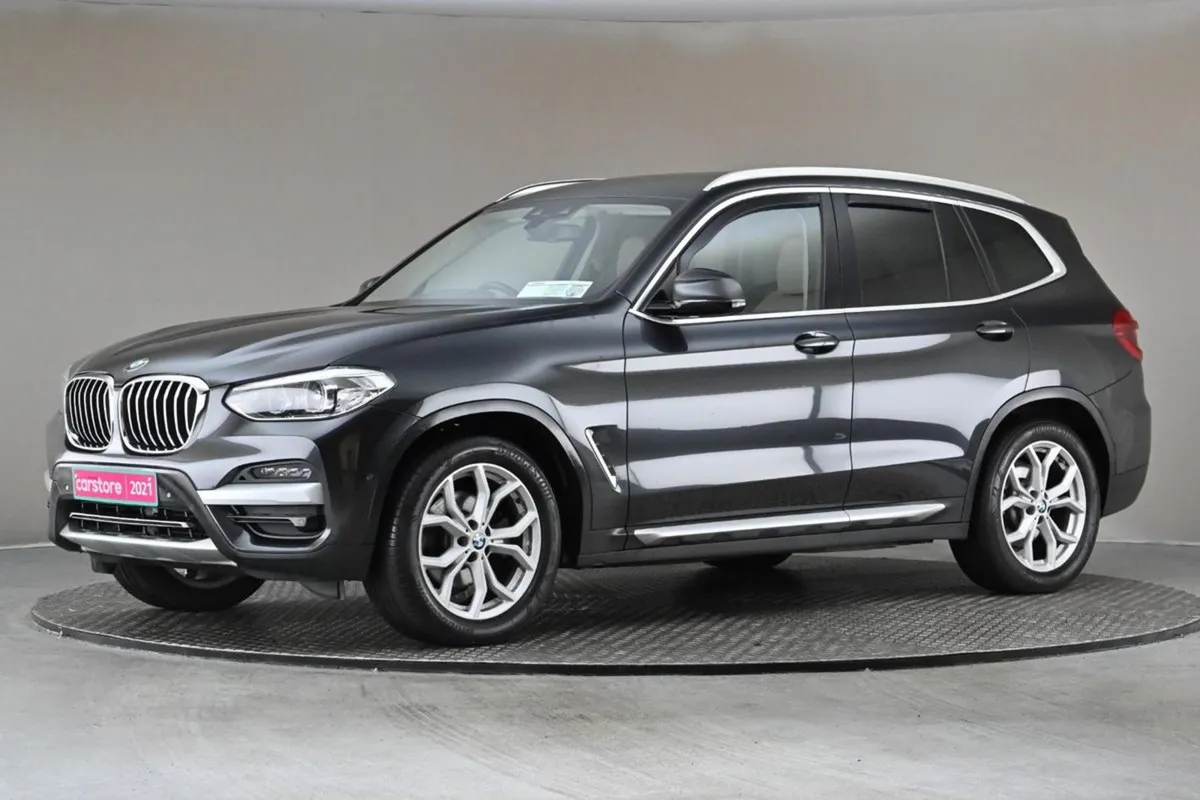 BMW X3 Xdrive X20d Xline  full Beige Leather - Image 4