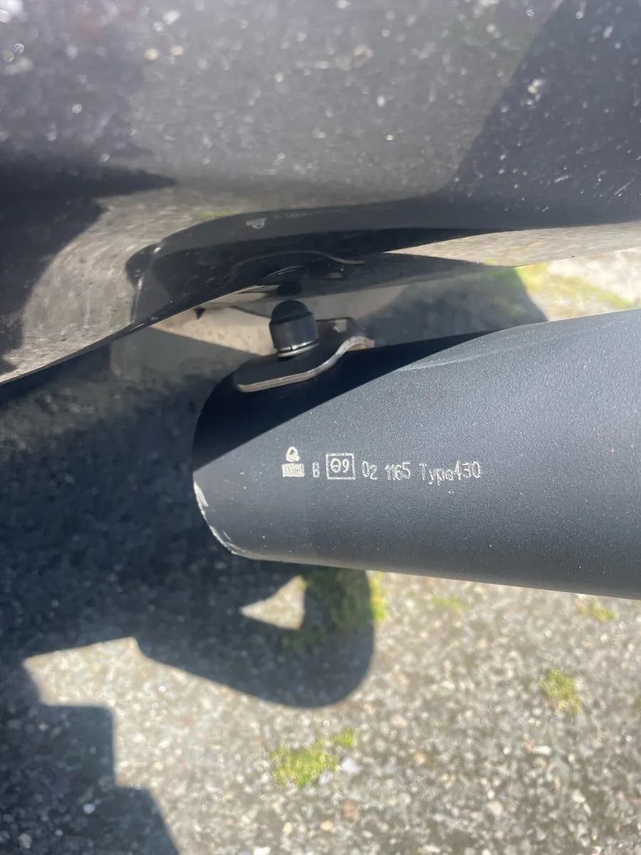 Landcruiser Bull Bar - Image 4