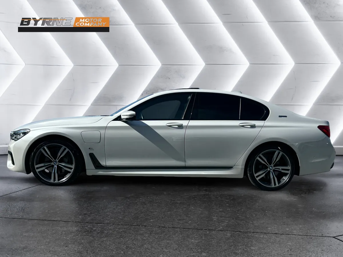 BMW 740E MSPORT AUTO, 2018 - Image 2