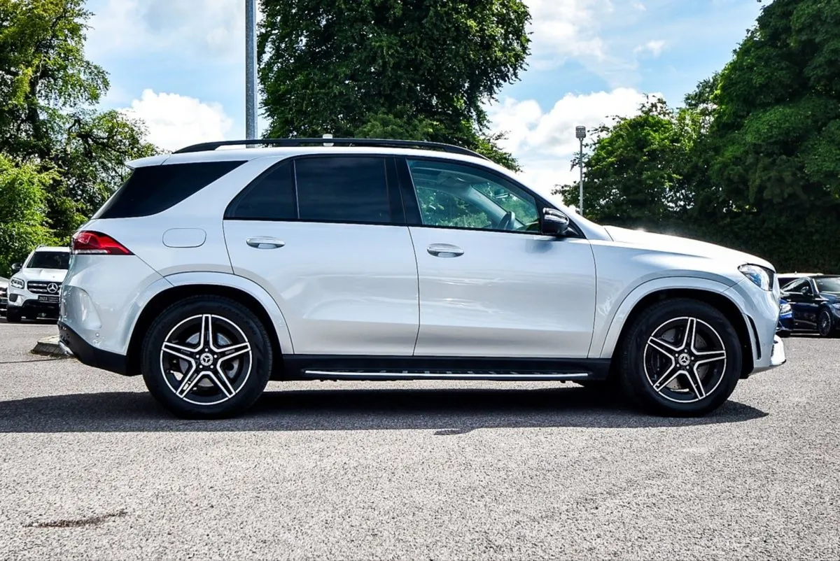 Mercedes-Benz GLE-Class 350de AMG Premium Plus 31 - Image 3