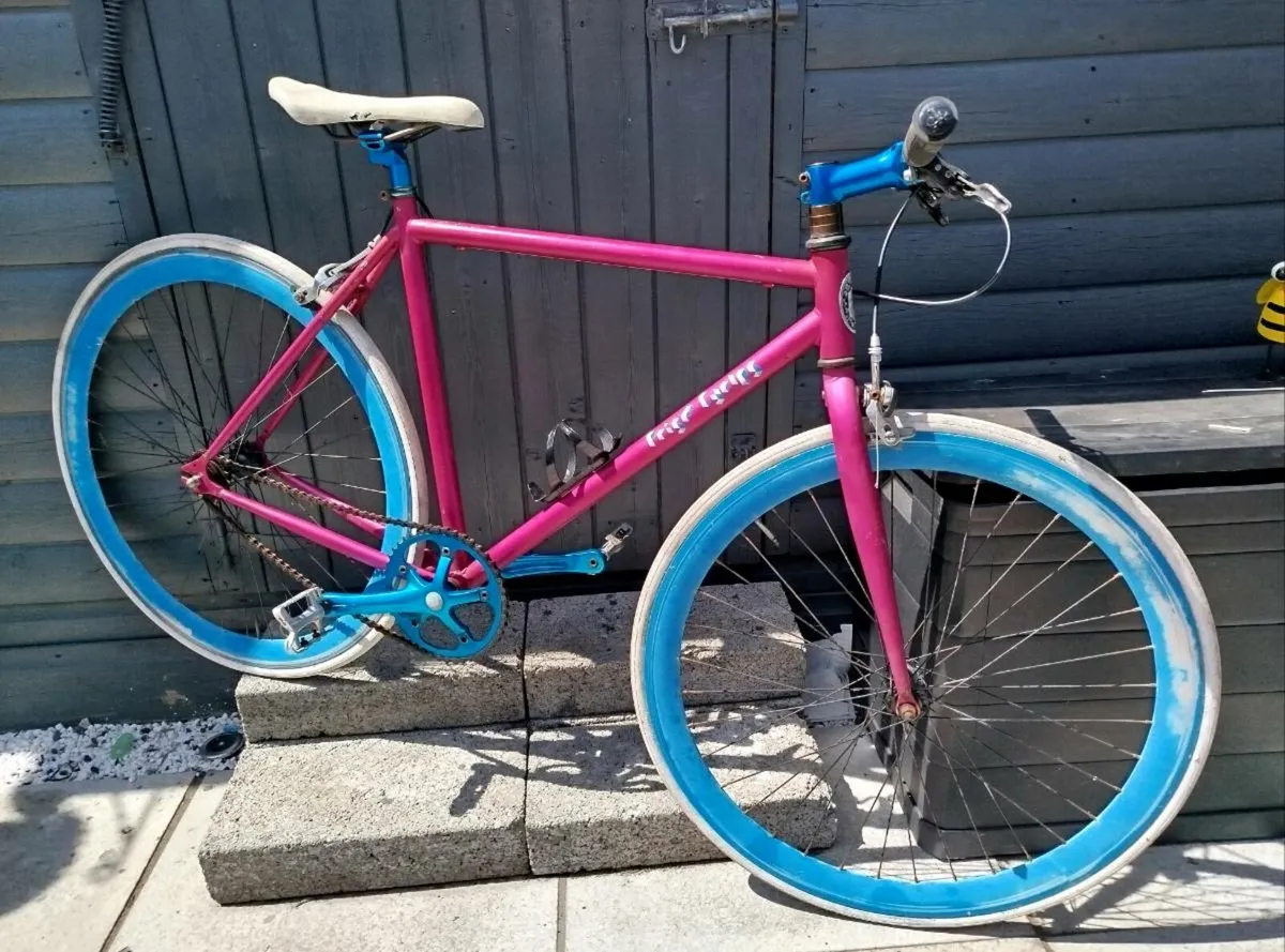 Prism fixed gear bike - must see - Image 3