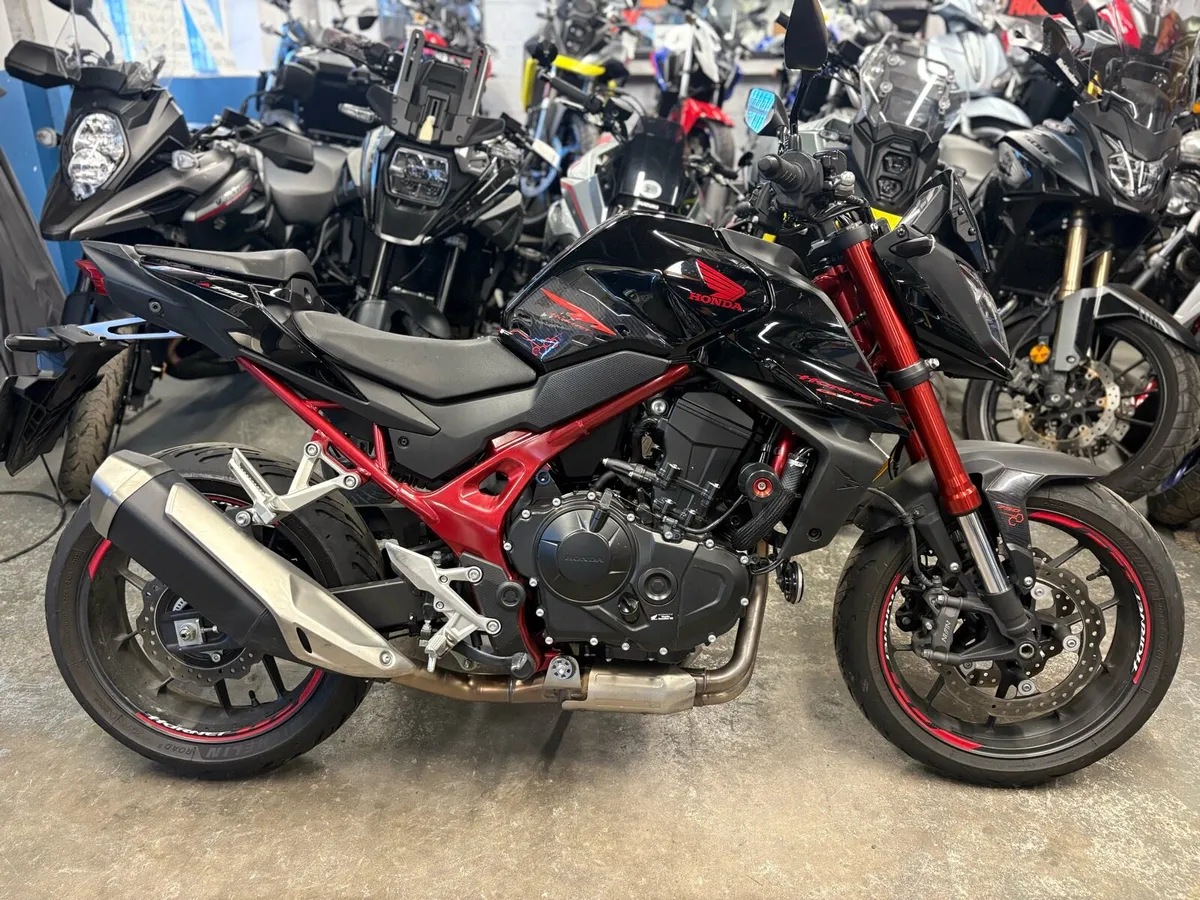 2023 Honda Hornet 750 - Image 1