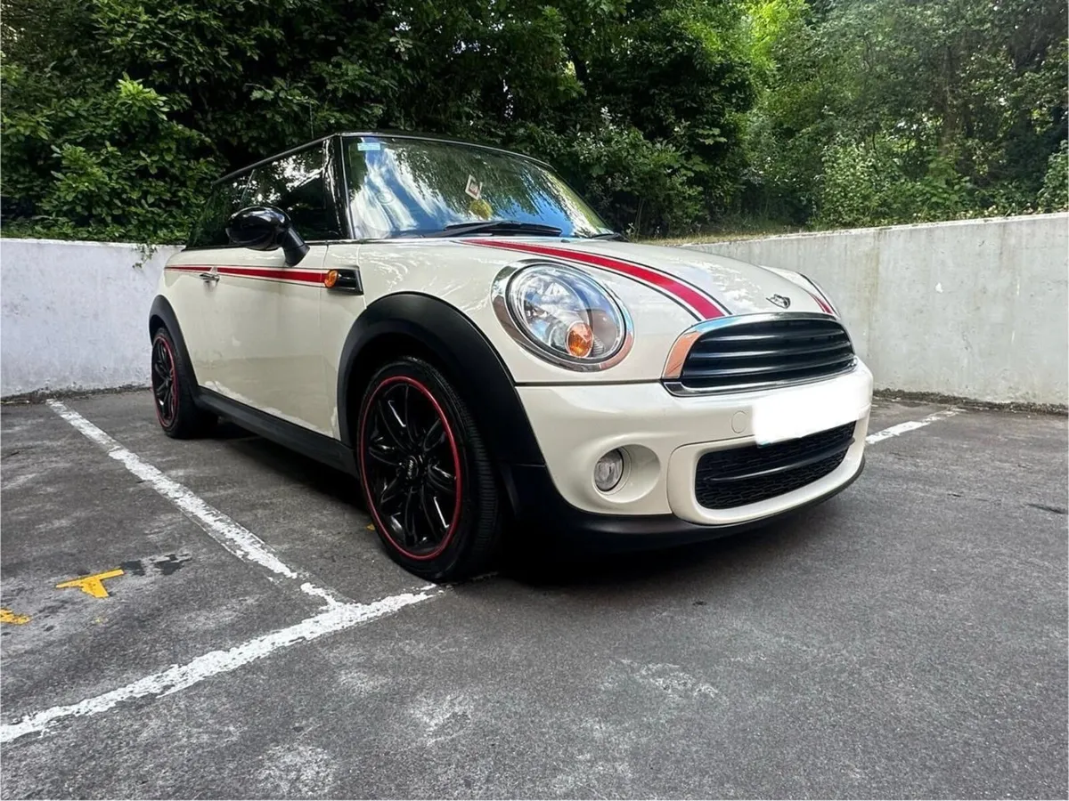 Mini One 2011 - Image 1