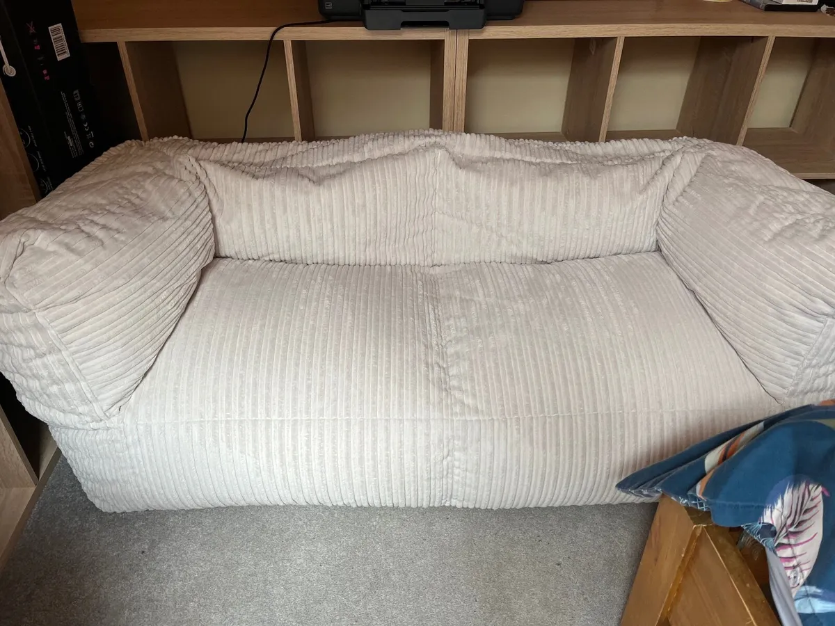 Brand new beanbag sofa - Image 3