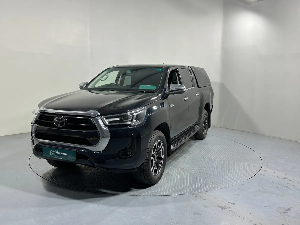 Toyota Hilux Invincible 2.4 D4D Auto D/Cab 222 - Image 4