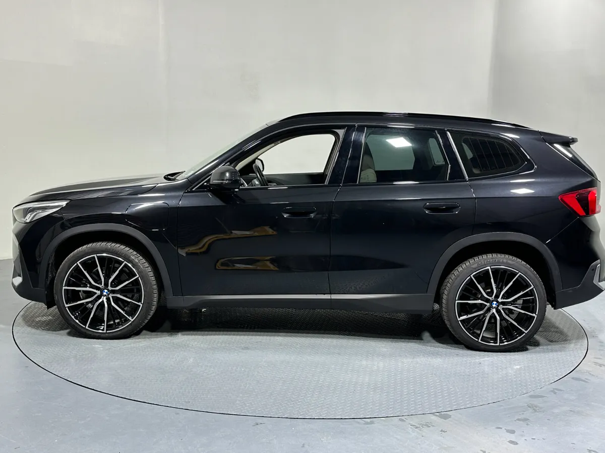 BMW X1 25e Sport 1.5 Plug In Hybrid 232 - Image 4