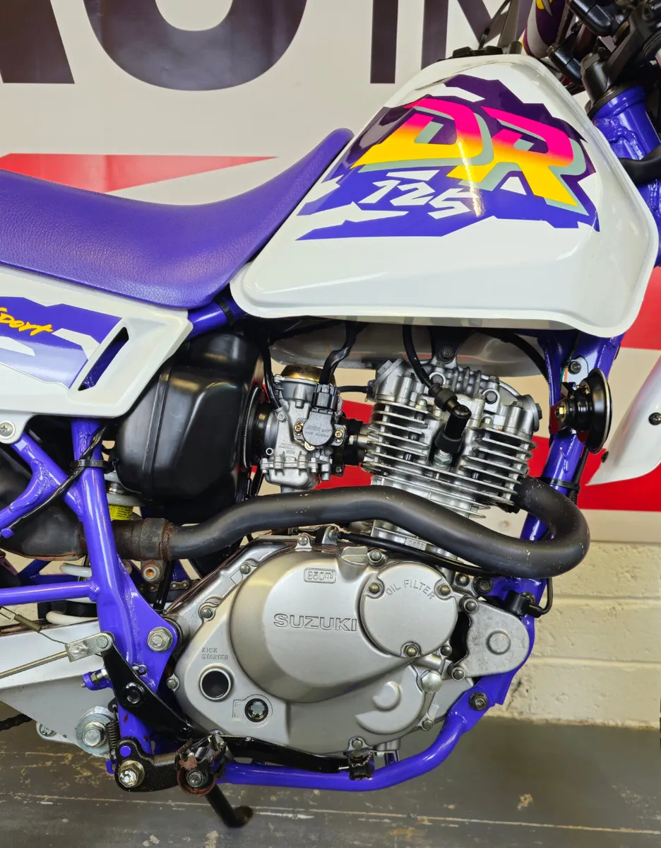 1998 Suzuki DR 125 SE - Image 2