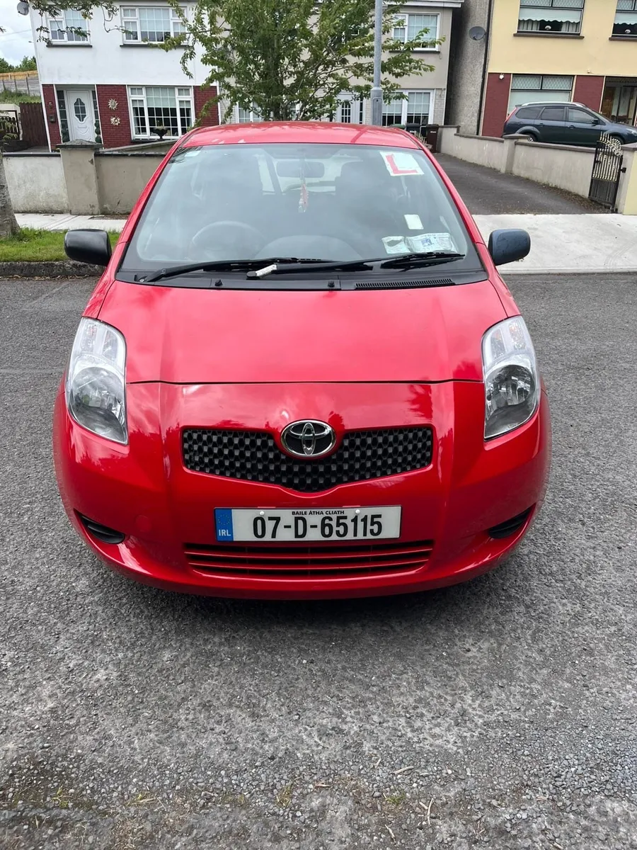 Toyota Yaris 2007 - Image 1