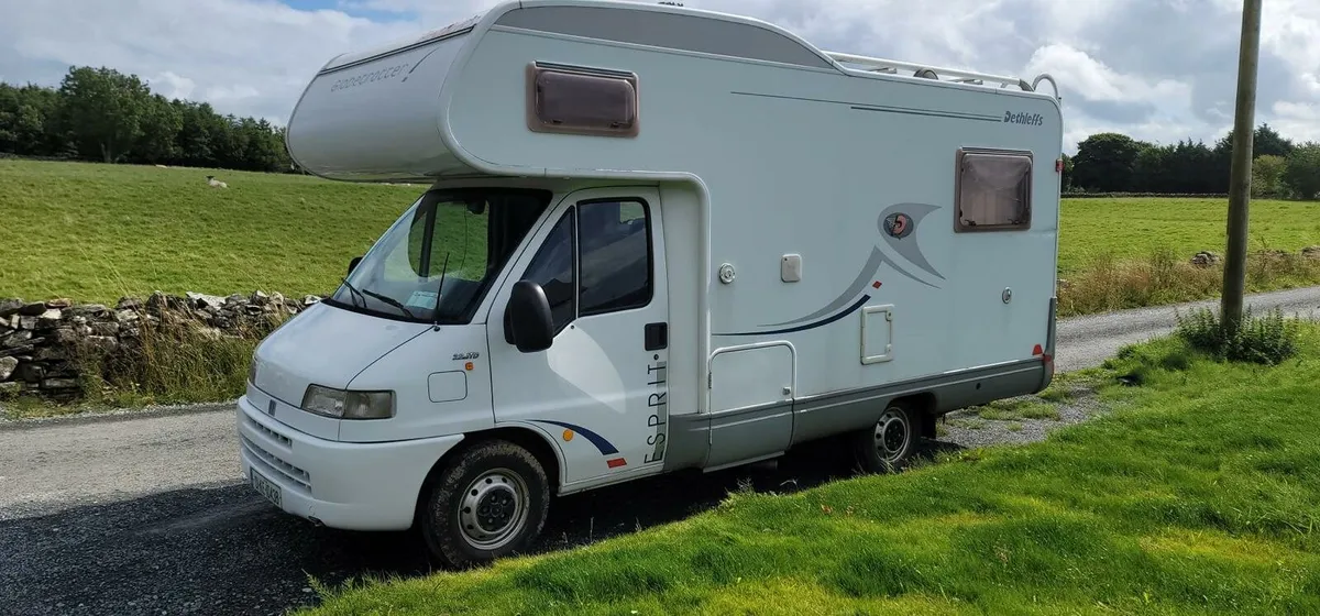 Camper - Image 1