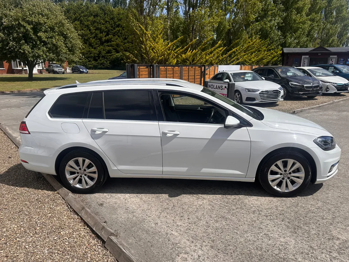 2017 VW GOLF ESTATE AUTO - Image 2