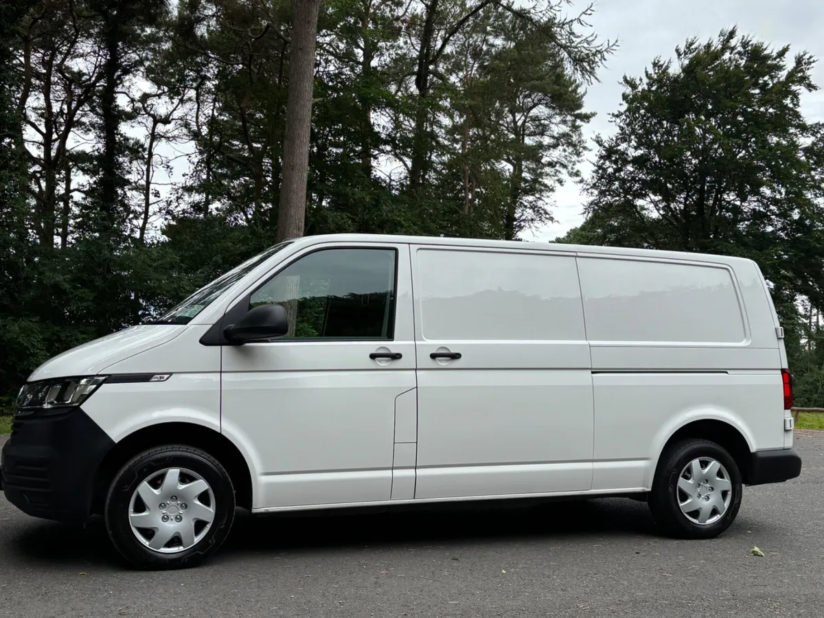 2021 Volkswagen Transporter INCLUDES VAT!! - Image 3