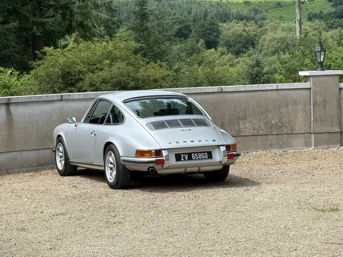 Porsche 911E 2.2 1970 manual in Dublin - Image 2