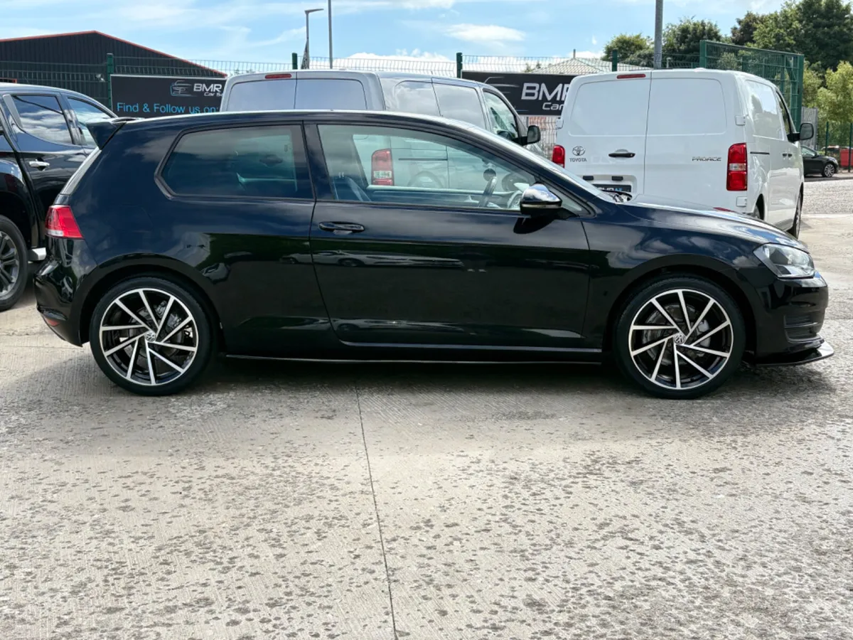 VW GOLF 1.6 TDI MK7 Top Spec - Image 3