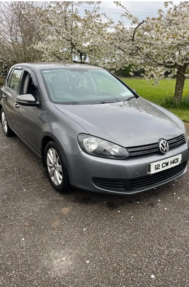 Volkswagen Golf 2012 - Image 2