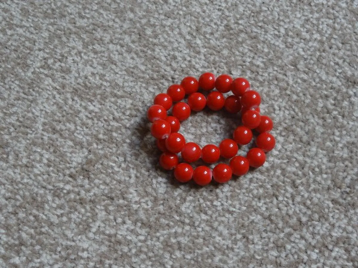 Beaded handmade Bracelet red acrylic bea - Image 2