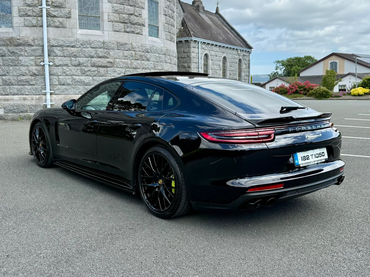 2018 PORSCHE PANAMERA 4 2.9 V8 HYBRID - Image 4