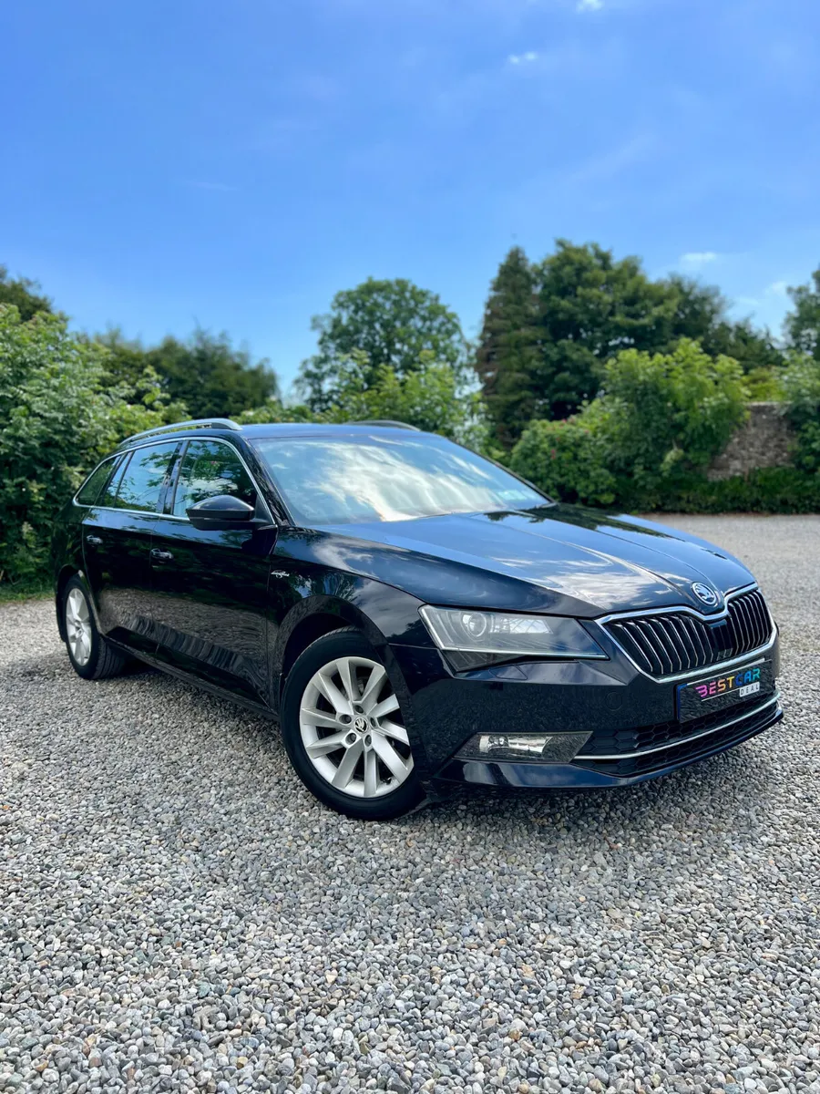 2016 Skoda Superb 1.6tdi 120 bhp Style Automatic - Image 1