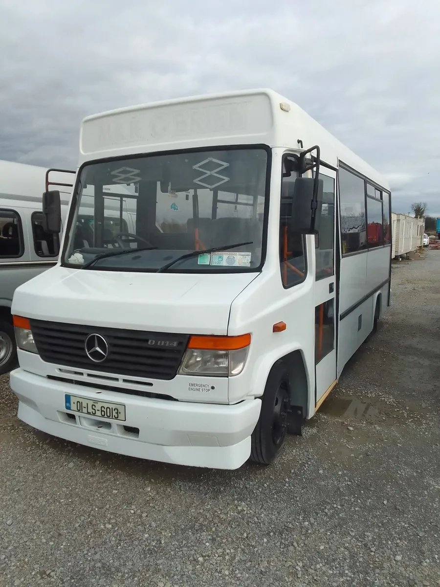 Mercedes-Benz Other 2001 - 26 seater