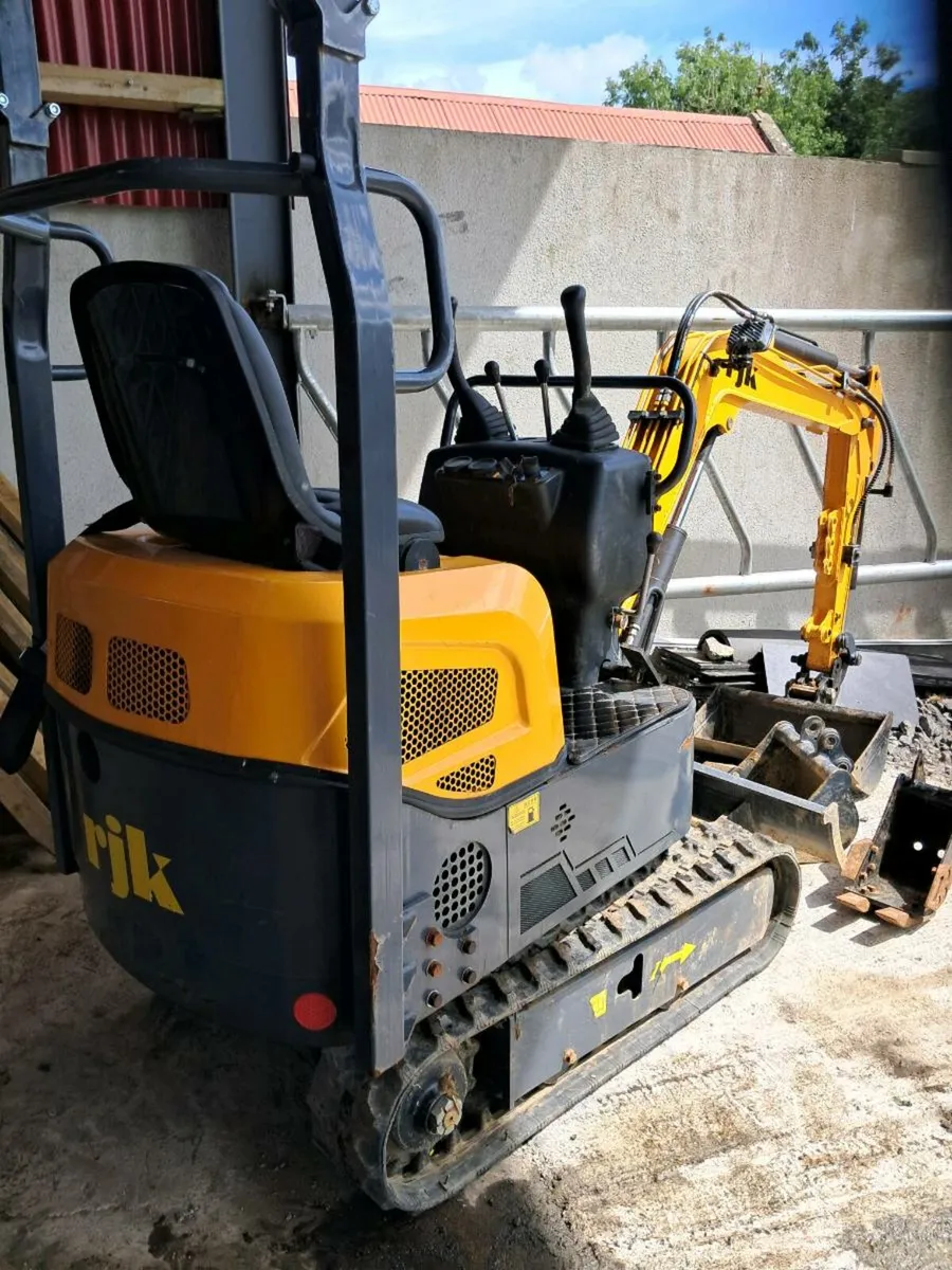 Mini digger - Image 4