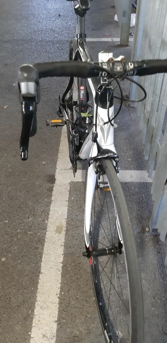 Bike - Image 3