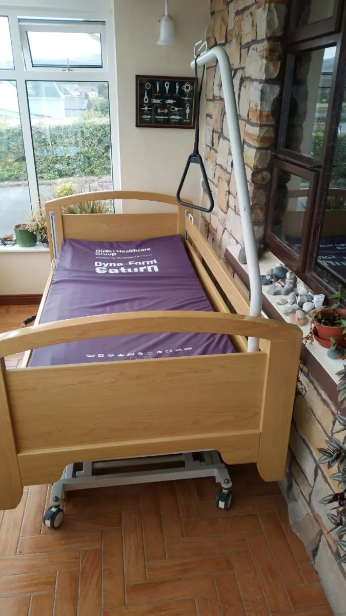Medical Electric bed - Image 4