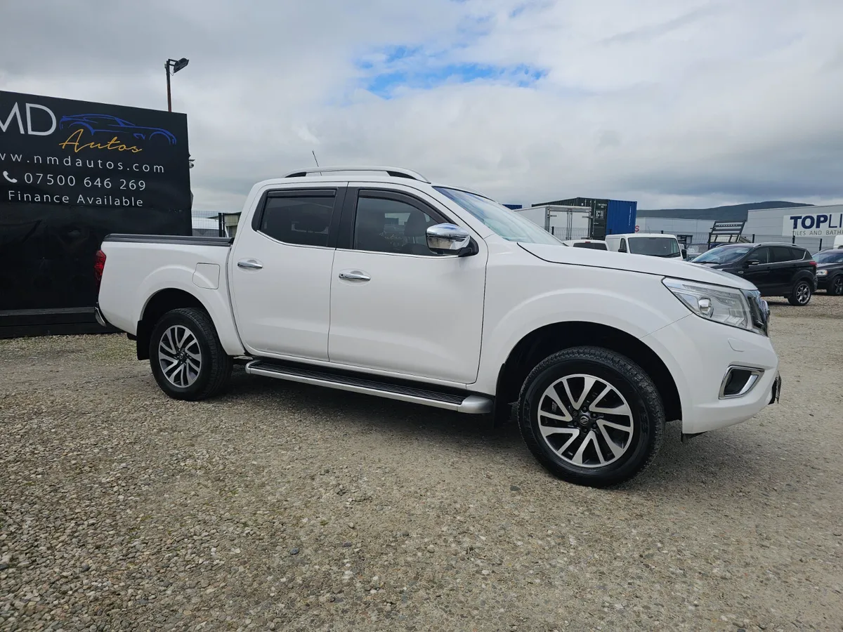Nissan Navara Tekna 2016 * NO VAT * - Image 2