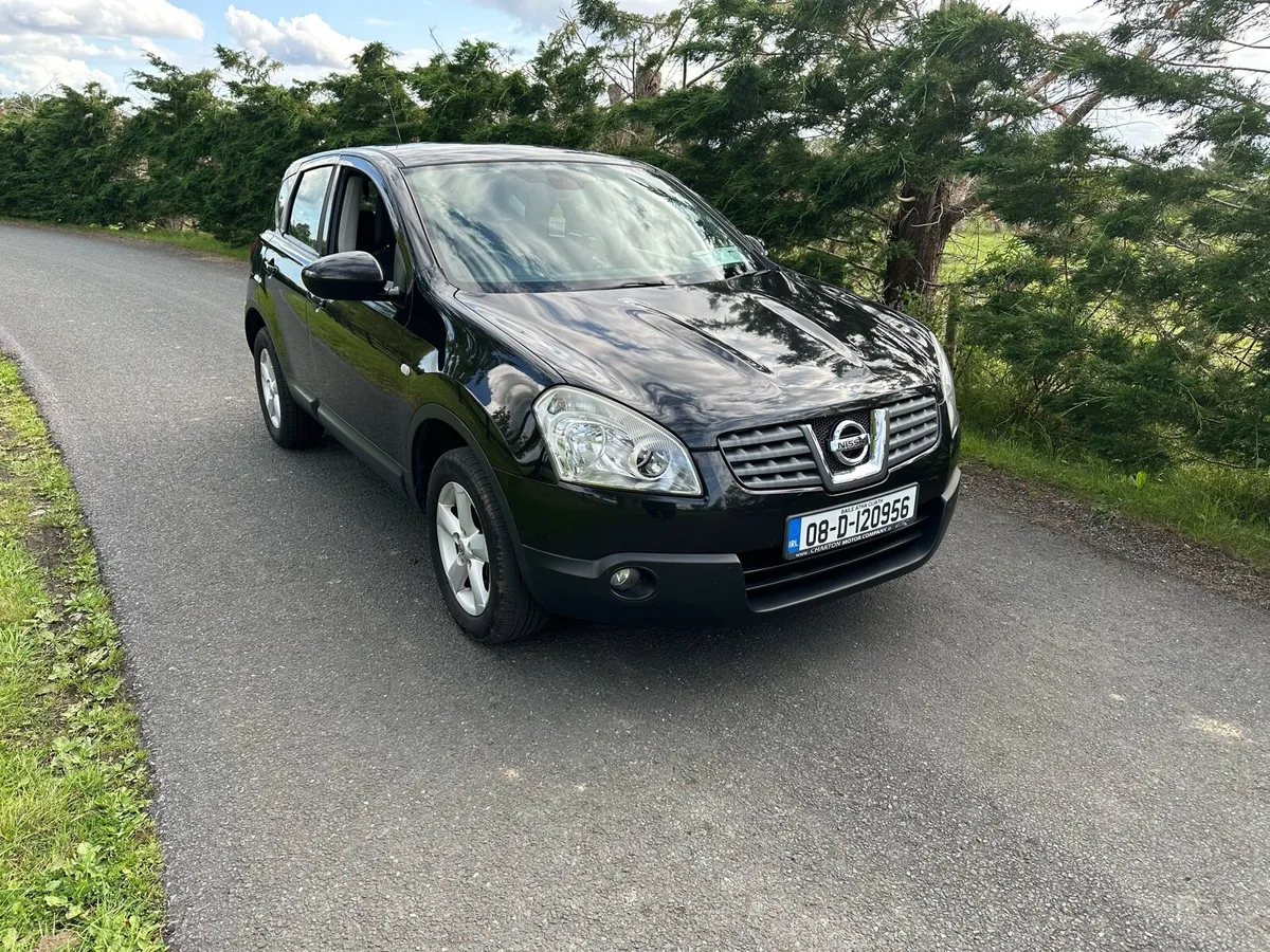 Nissan Qashqai - Image 1