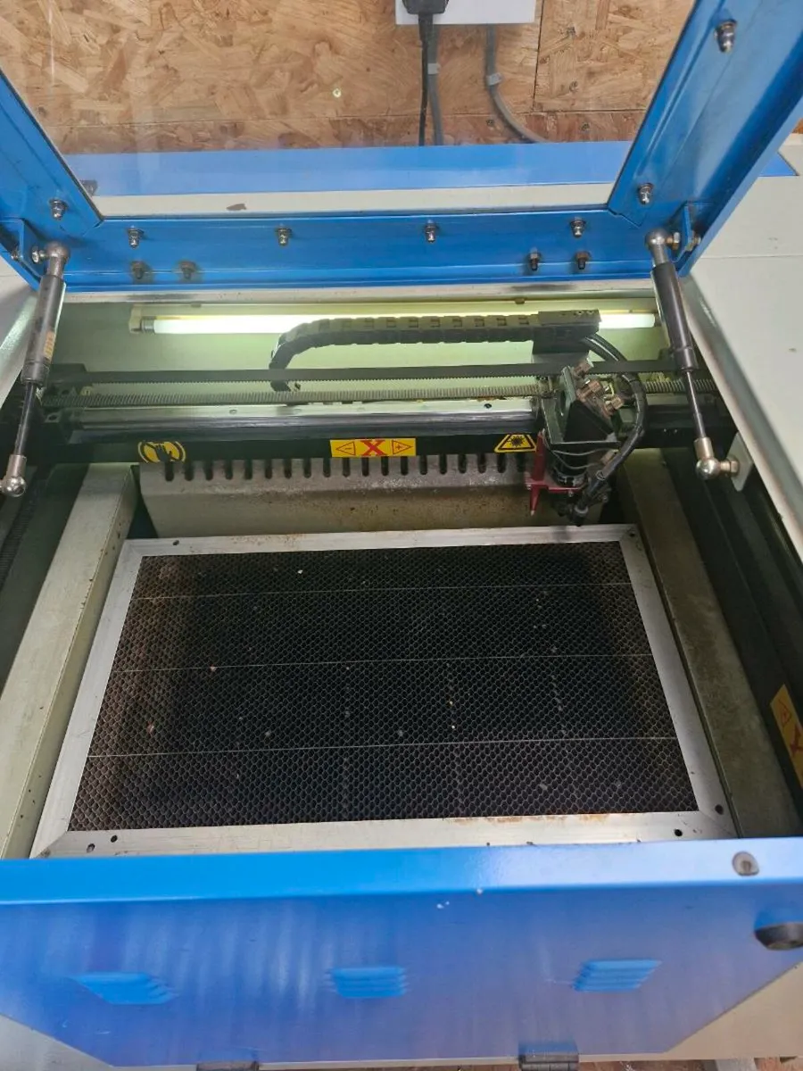 Laser cutting Machine - Image 3