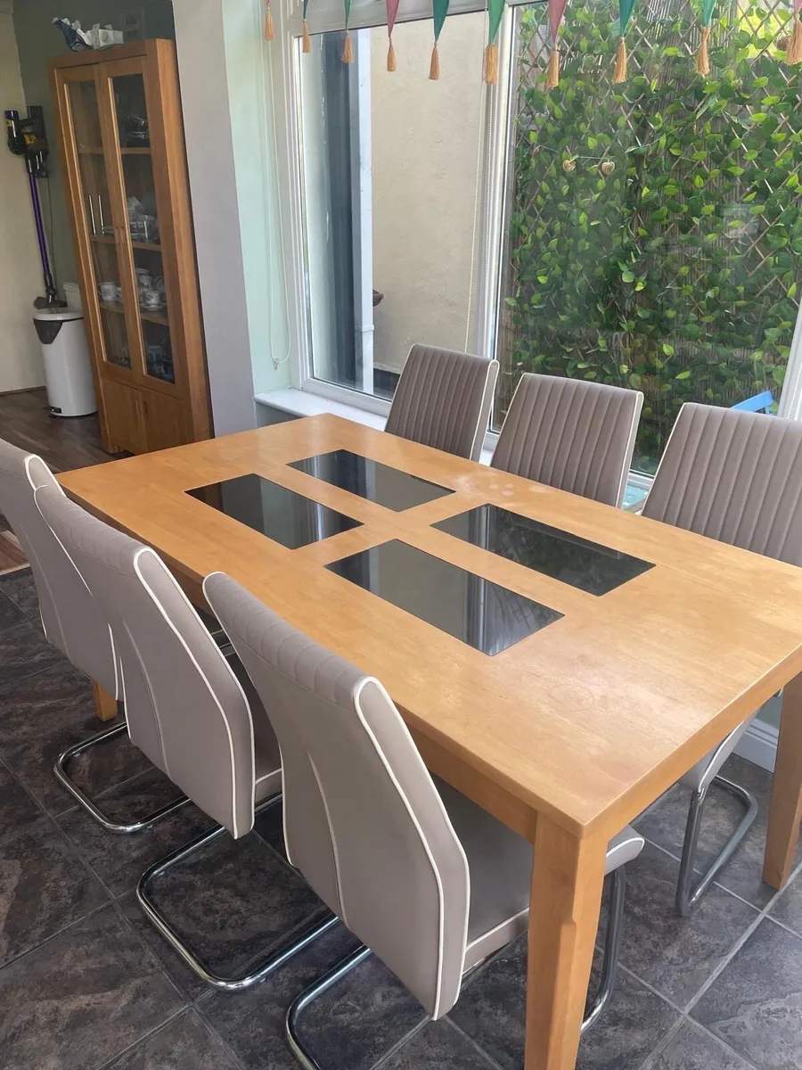 Dining Table and 6 Chairs - Image 2