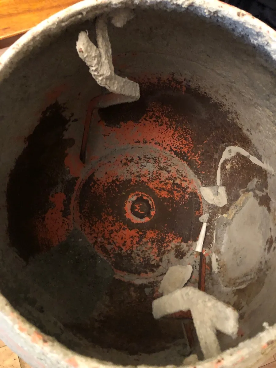Cement mixer - Image 2