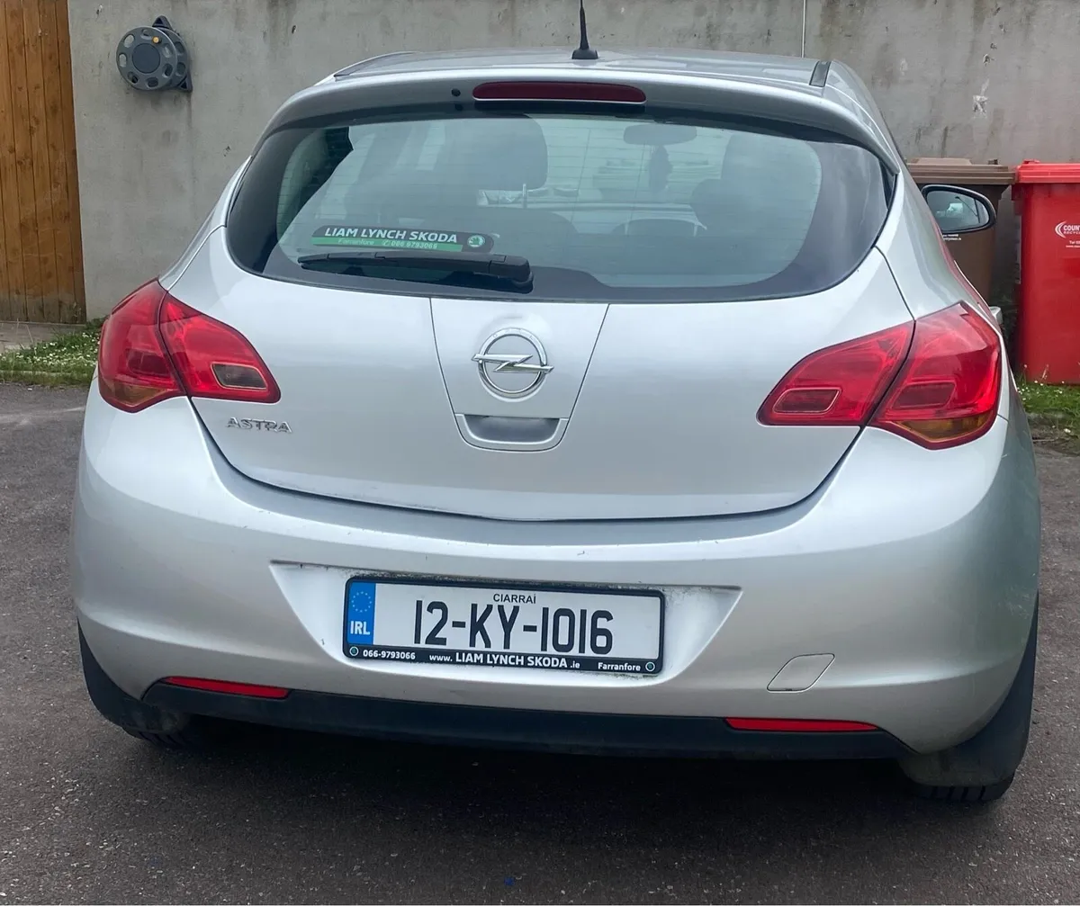 Opel Astra - Image 4