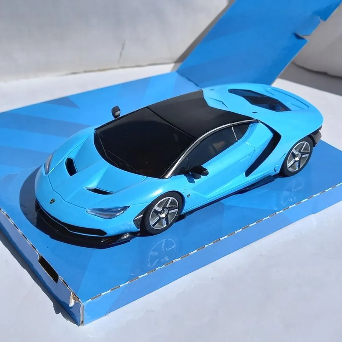 Scalextric Lamborghini Centenario Slot Car. (Blue) - street supercar - Image 2