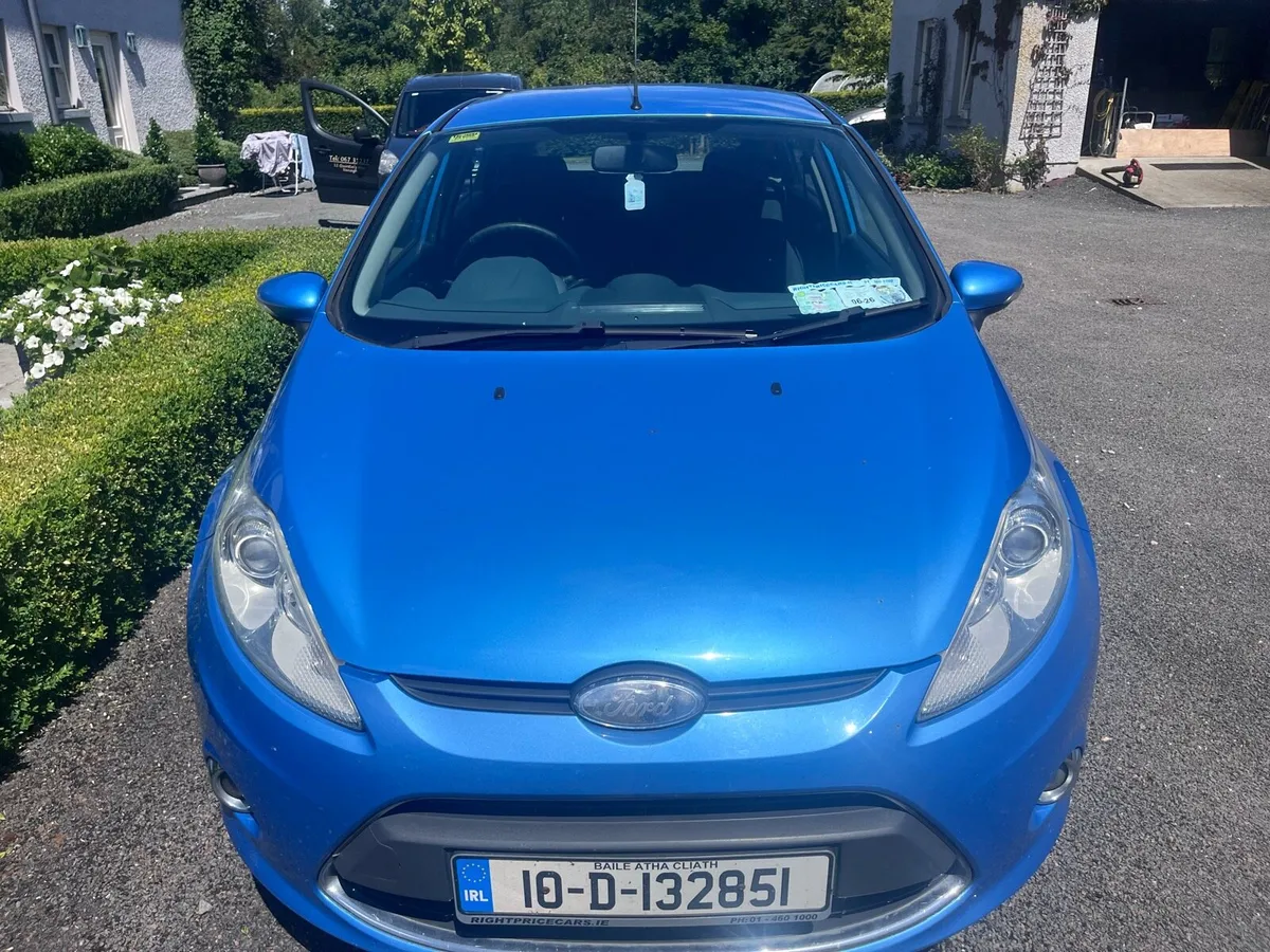 Ford fiesta 1.25 Zetec 82ps 5DR - Image 1