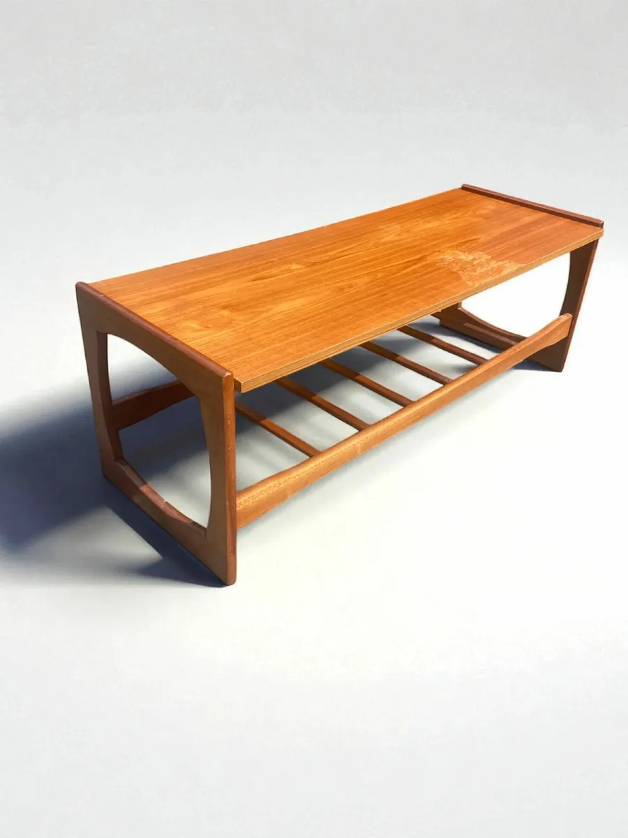 Mid Century Coffee Table. - Image 2