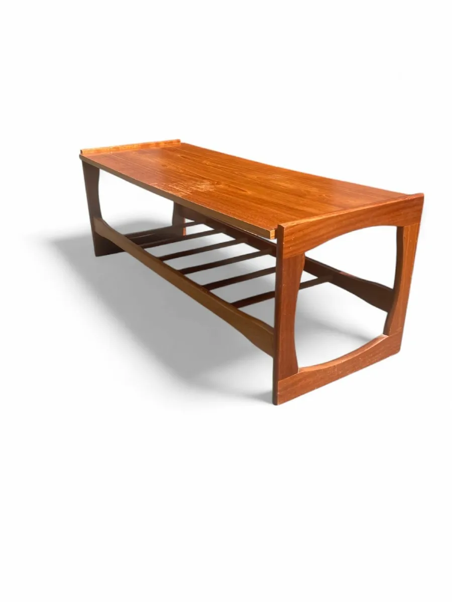 Mid Century Coffee Table. - Image 4