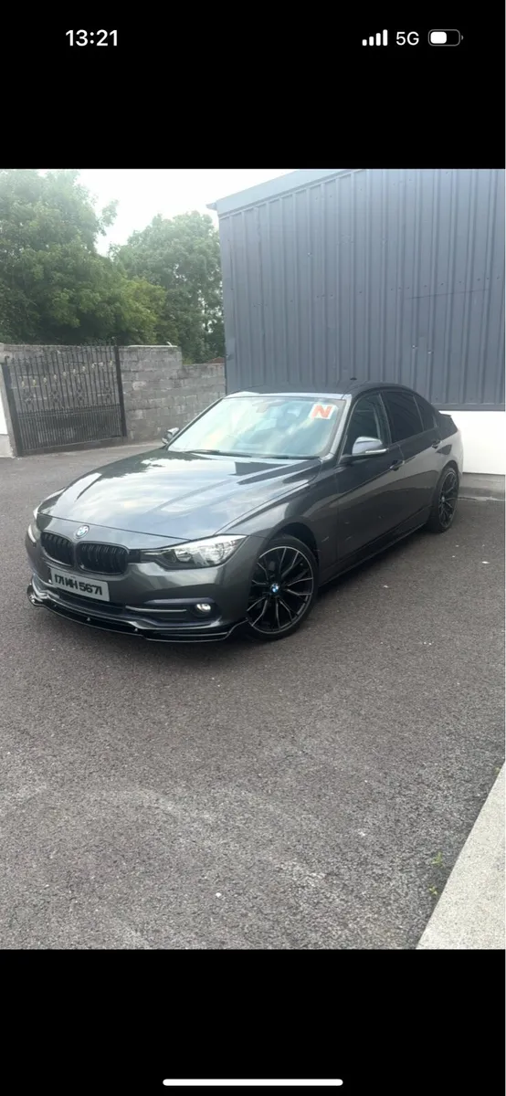 BMW 318d 2017 mineral grey - Image 1