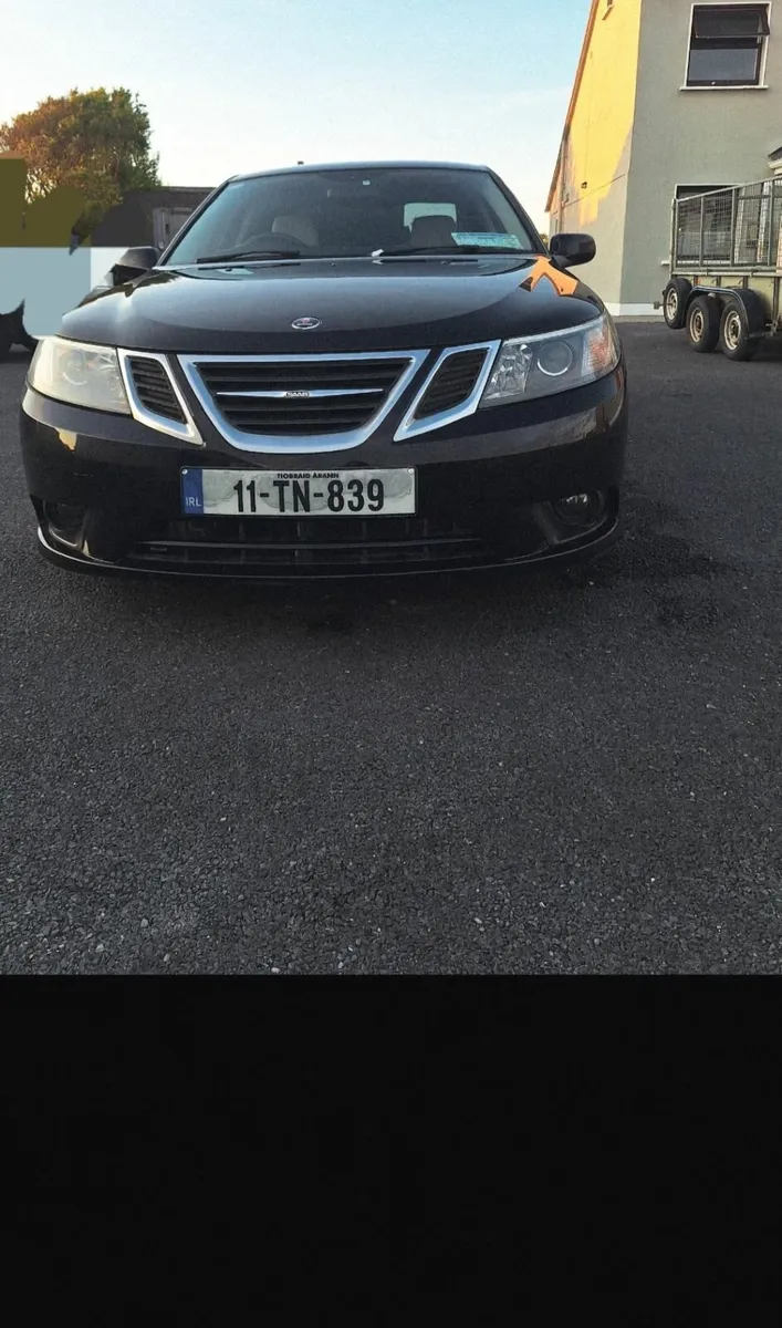Saab 9-3 2011 - Image 2
