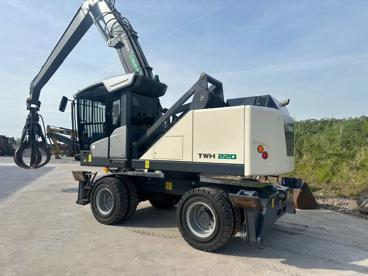 Terex TH 220 - Image 1