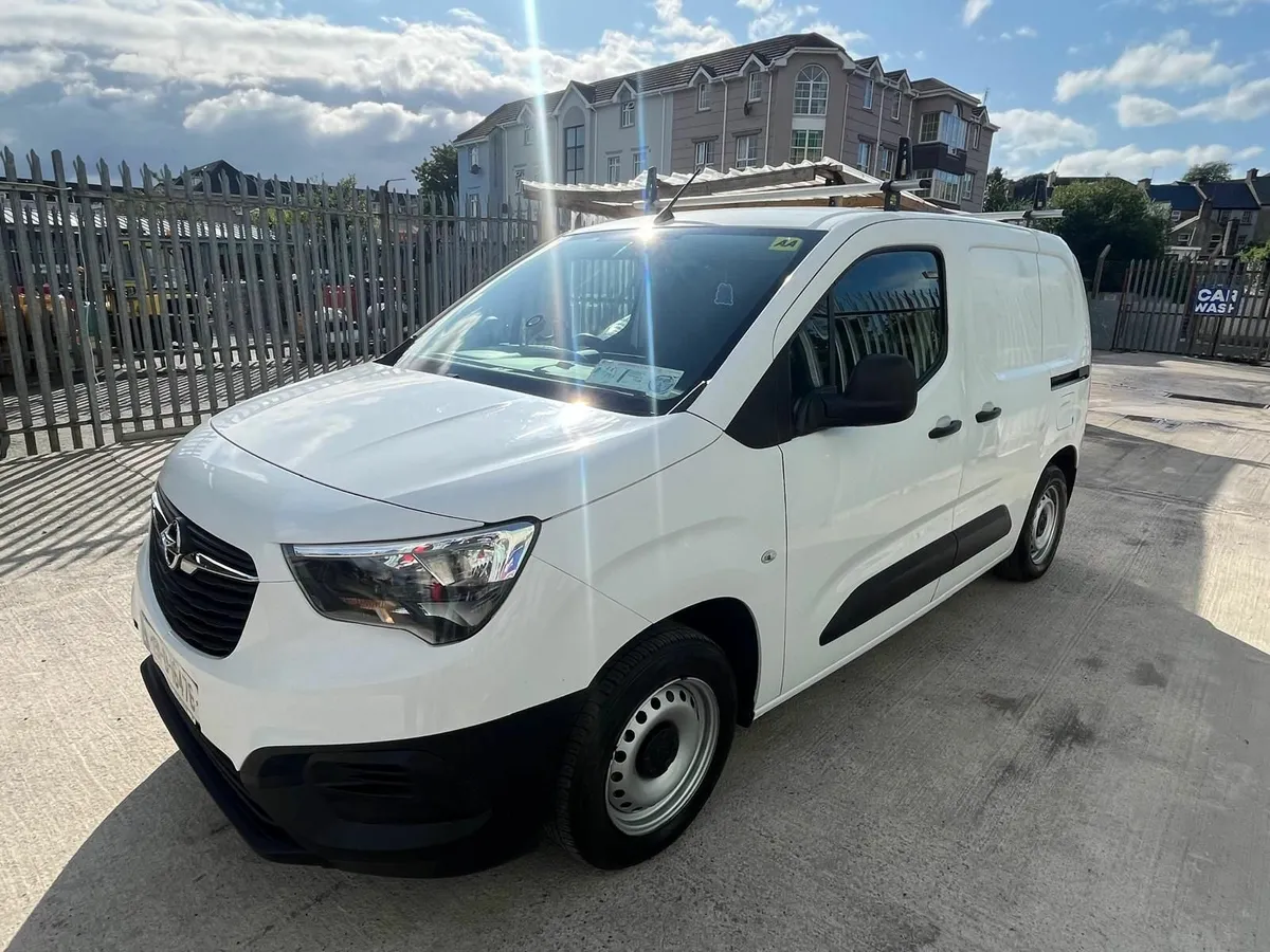 Opel Combo 2019 - Image 2