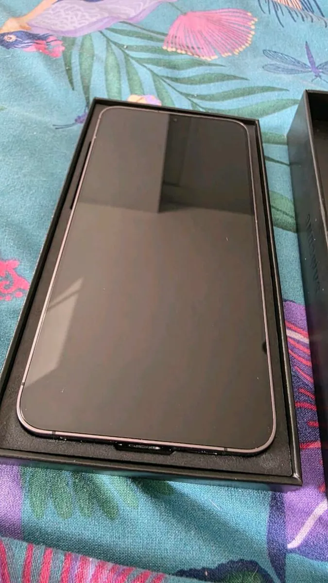 Samsung s24+ *MINT CONDITION* - Image 2