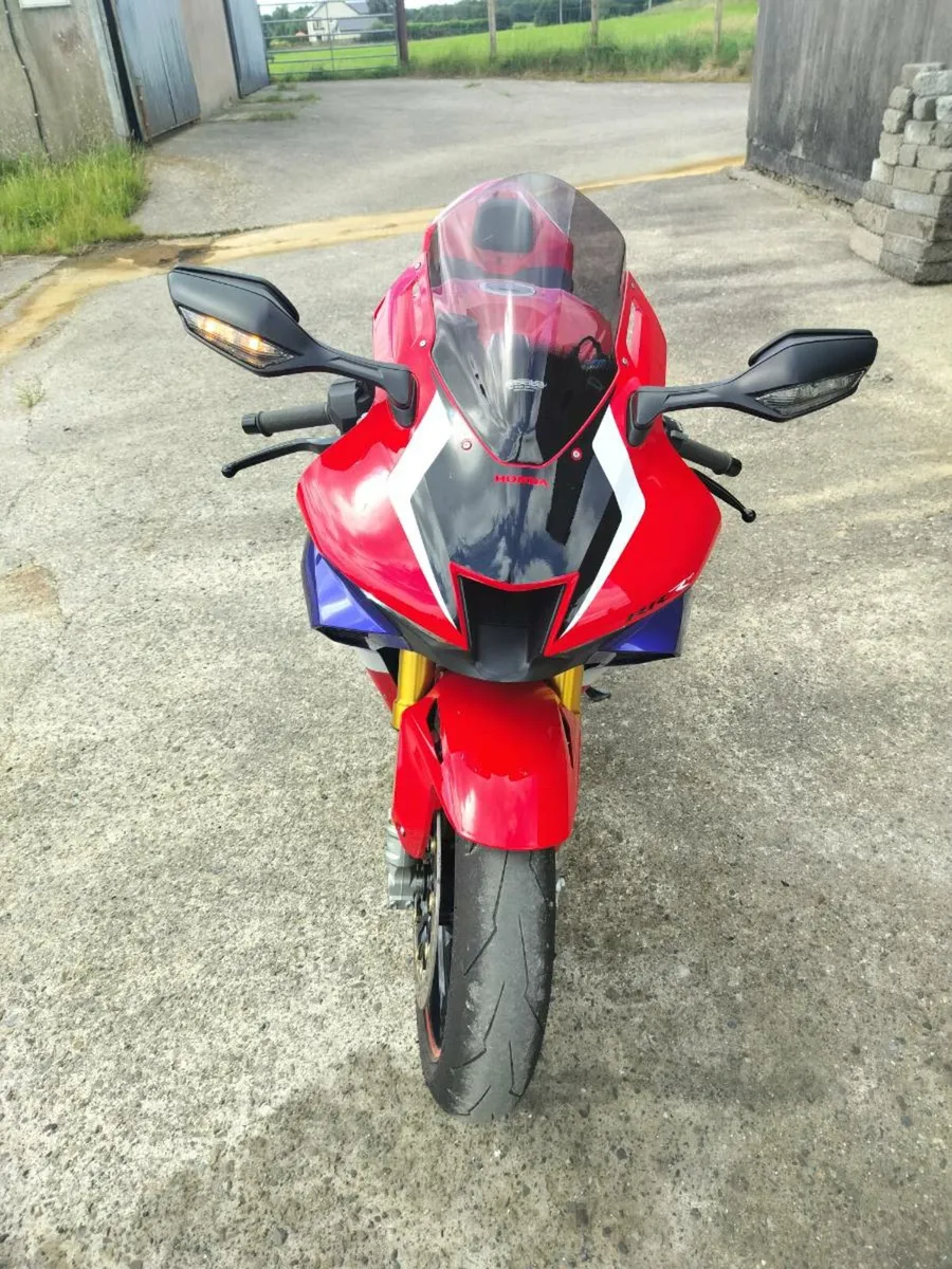 Honda CBR1000RR-R SP - Image 4
