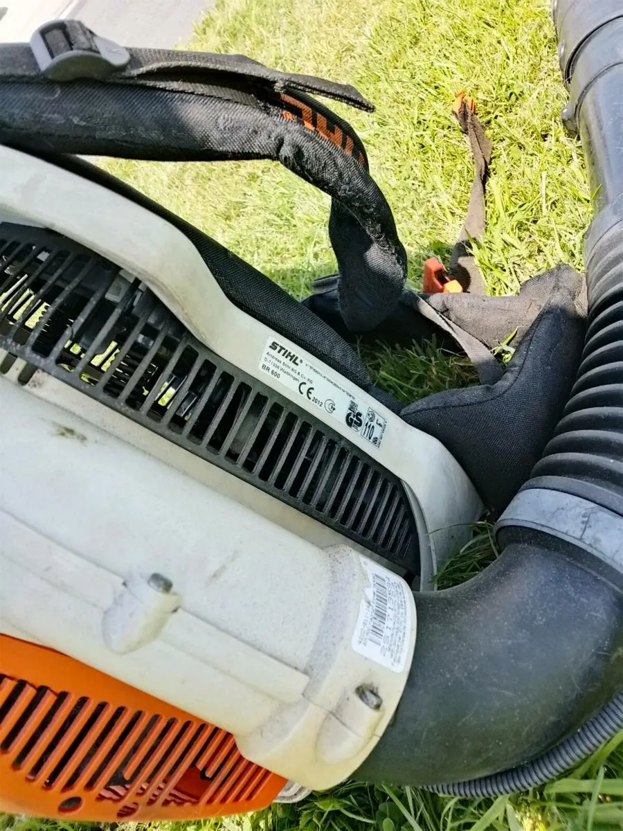 Stihl leaf blower - Image 4