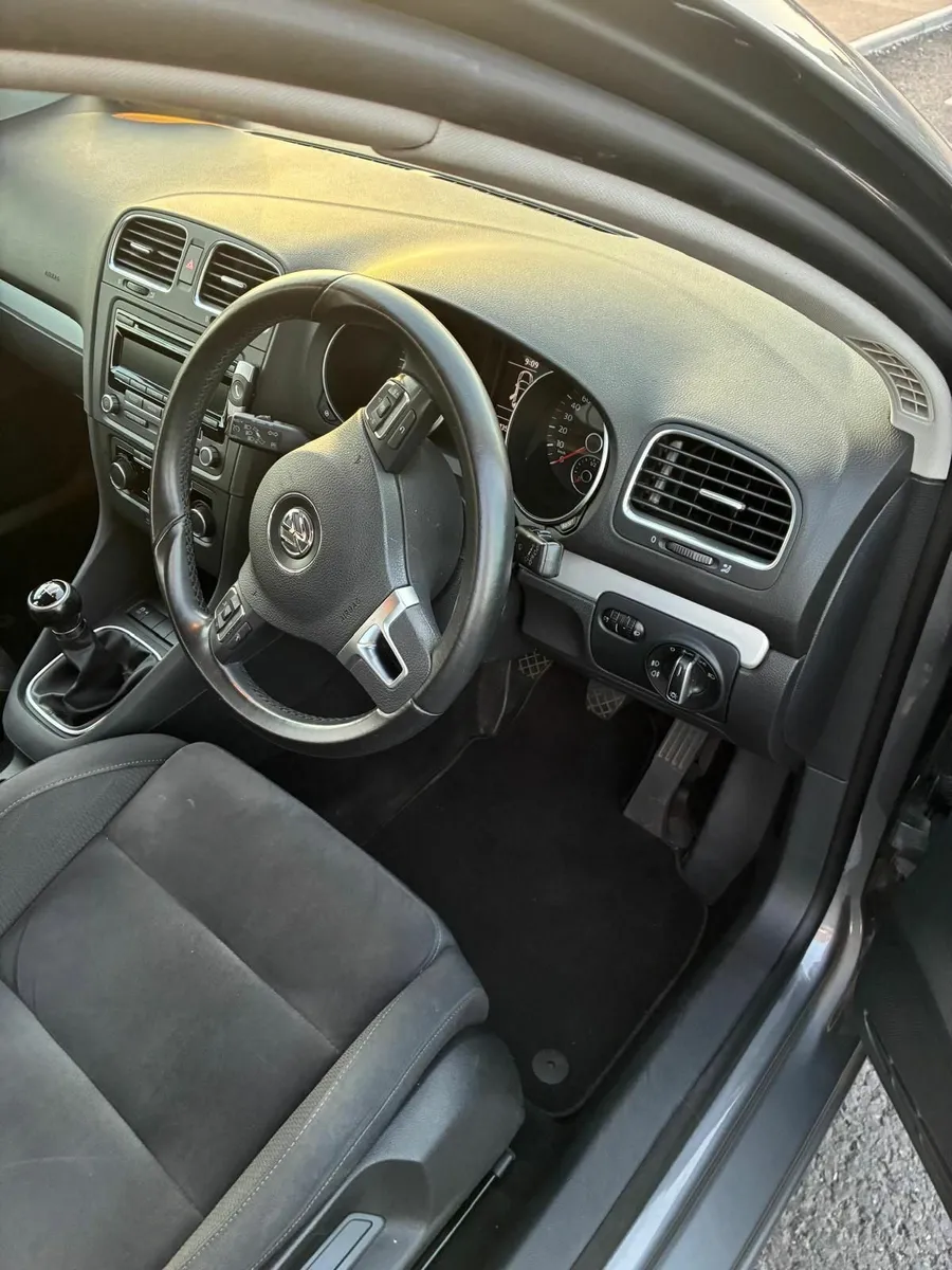 2012 Golf TDI 1.6L - Image 4