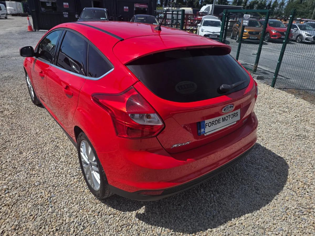 Ford Focus 2013 - Image 3