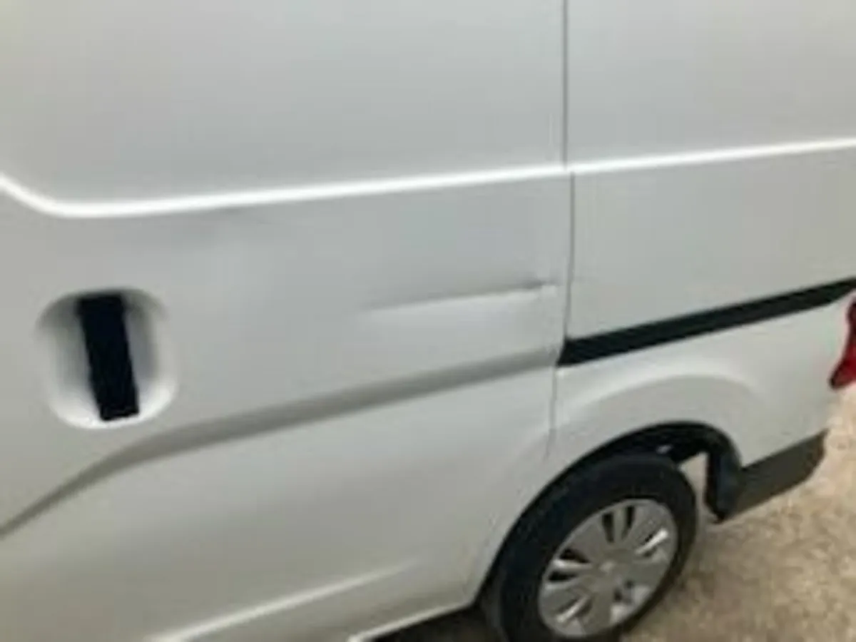 Nissan NV200 2018 - Image 3
