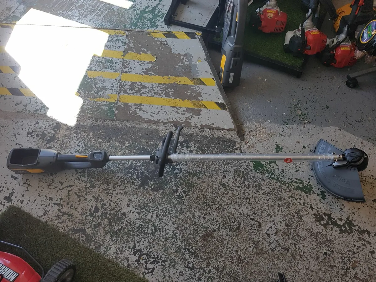 STIGA BRUSHCUTTER SBC700AE-KIT FOR SALE - Image 1