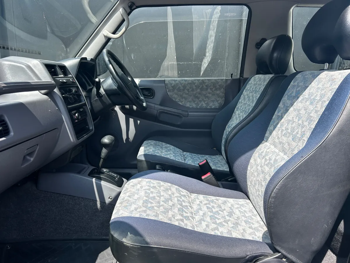 1997 MITSUBISHI PAJERO MINI LOW KMS PETROL AUTO - Image 4