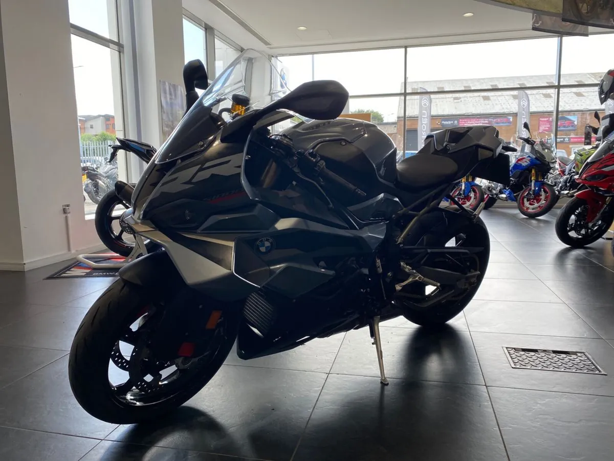 2025 BMW S1000RR Sport with Performance Package - Image 4